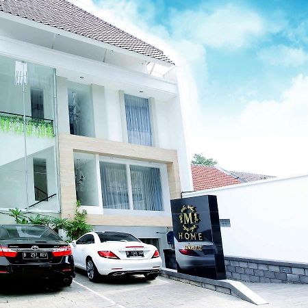 M Home Jakarta Exterior photo